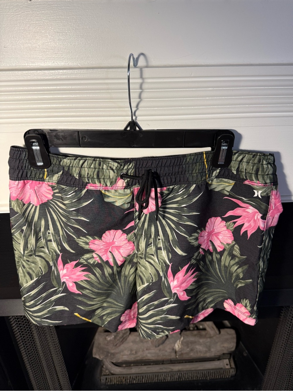 Hurley Black Tropical Floral Athletic Shorts - Pink & Green